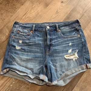 AE boyfriend fit jean shorts